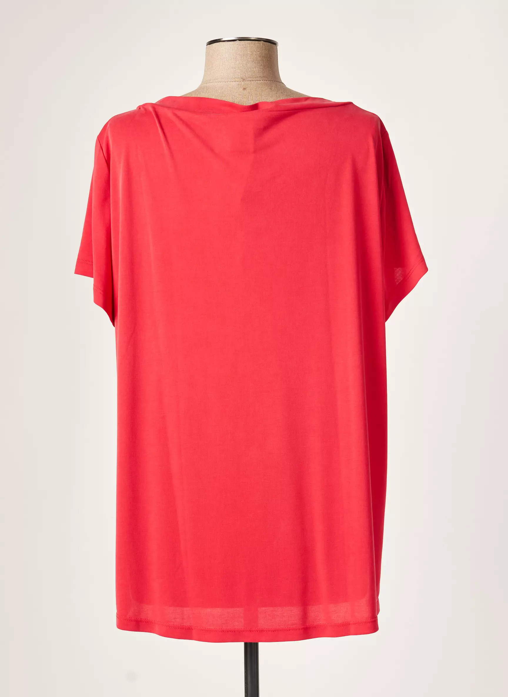An Vito Tshirts Femme couleur rouge