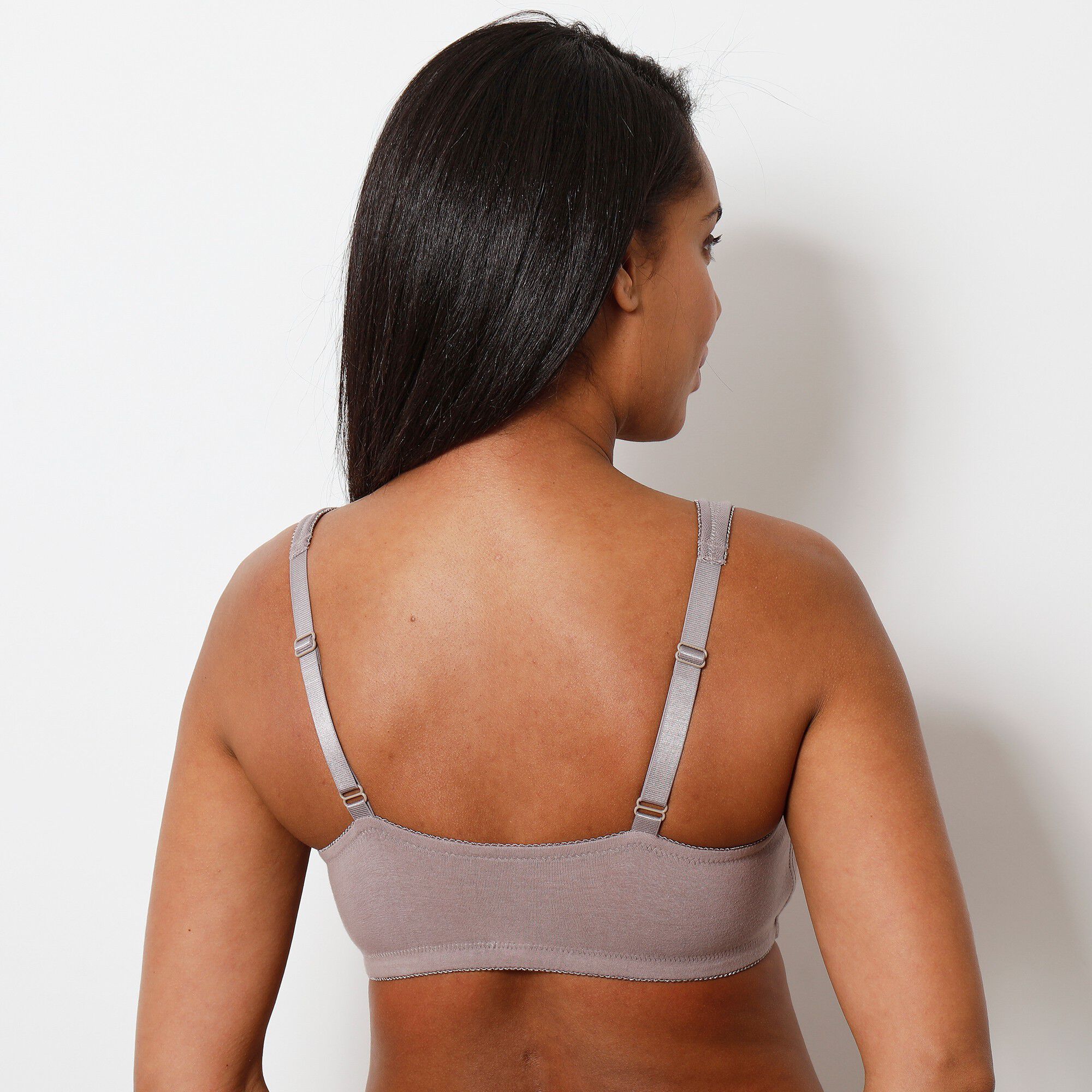 Soutien-gorge coton uni et plumetis ouverture devant