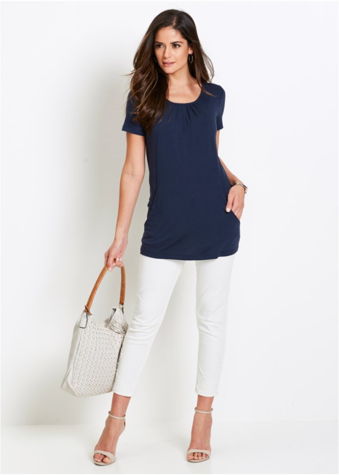 Longshirt mit rundhals Dekollete