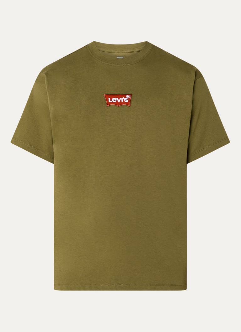 Camiseta Levi's com bordado do logotipo