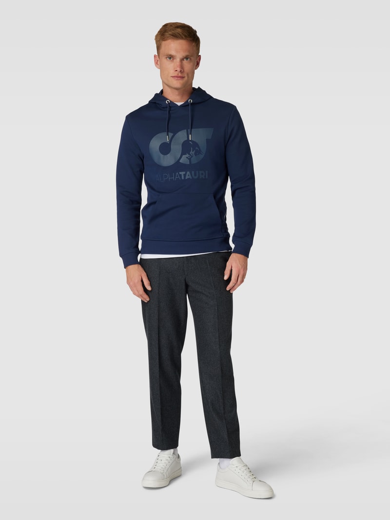 Hoodie mit Label-Print Modell 'SHERO' in marineblau
