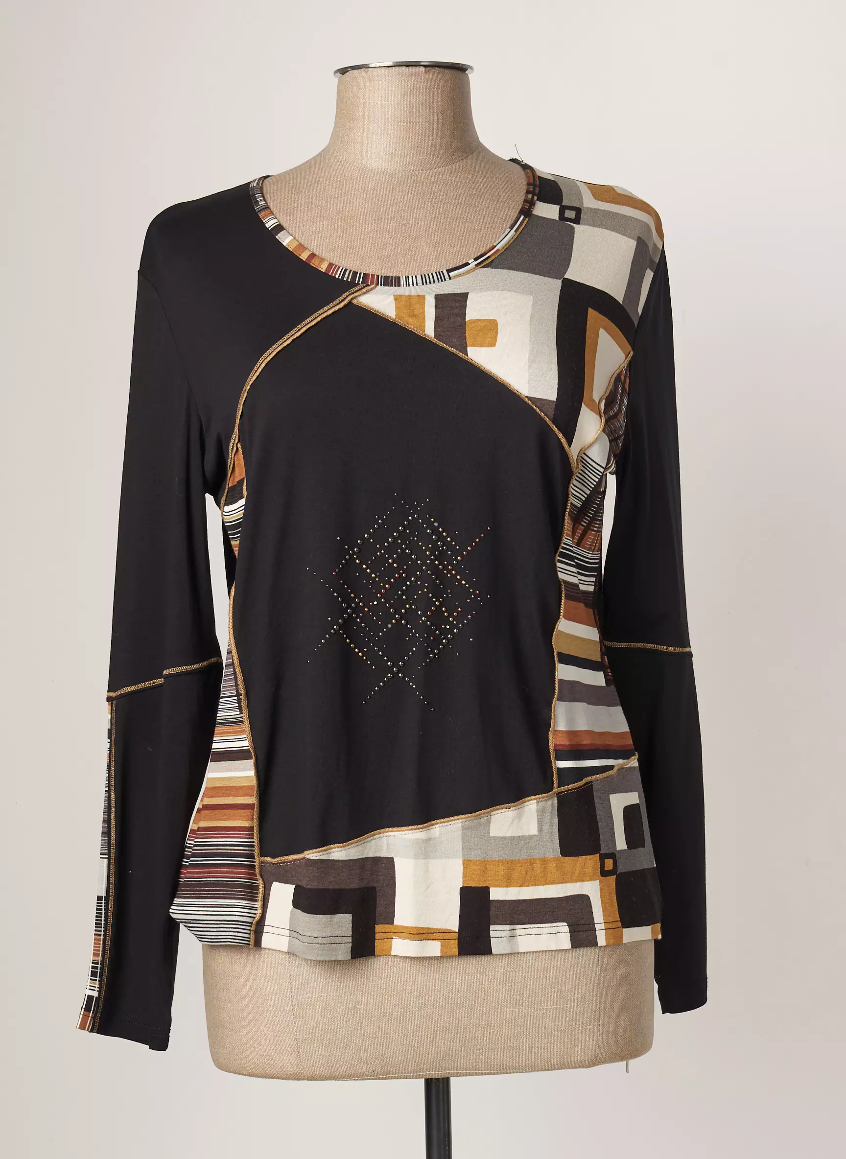 Guy Dubouis Tshirts Femme couleur noir