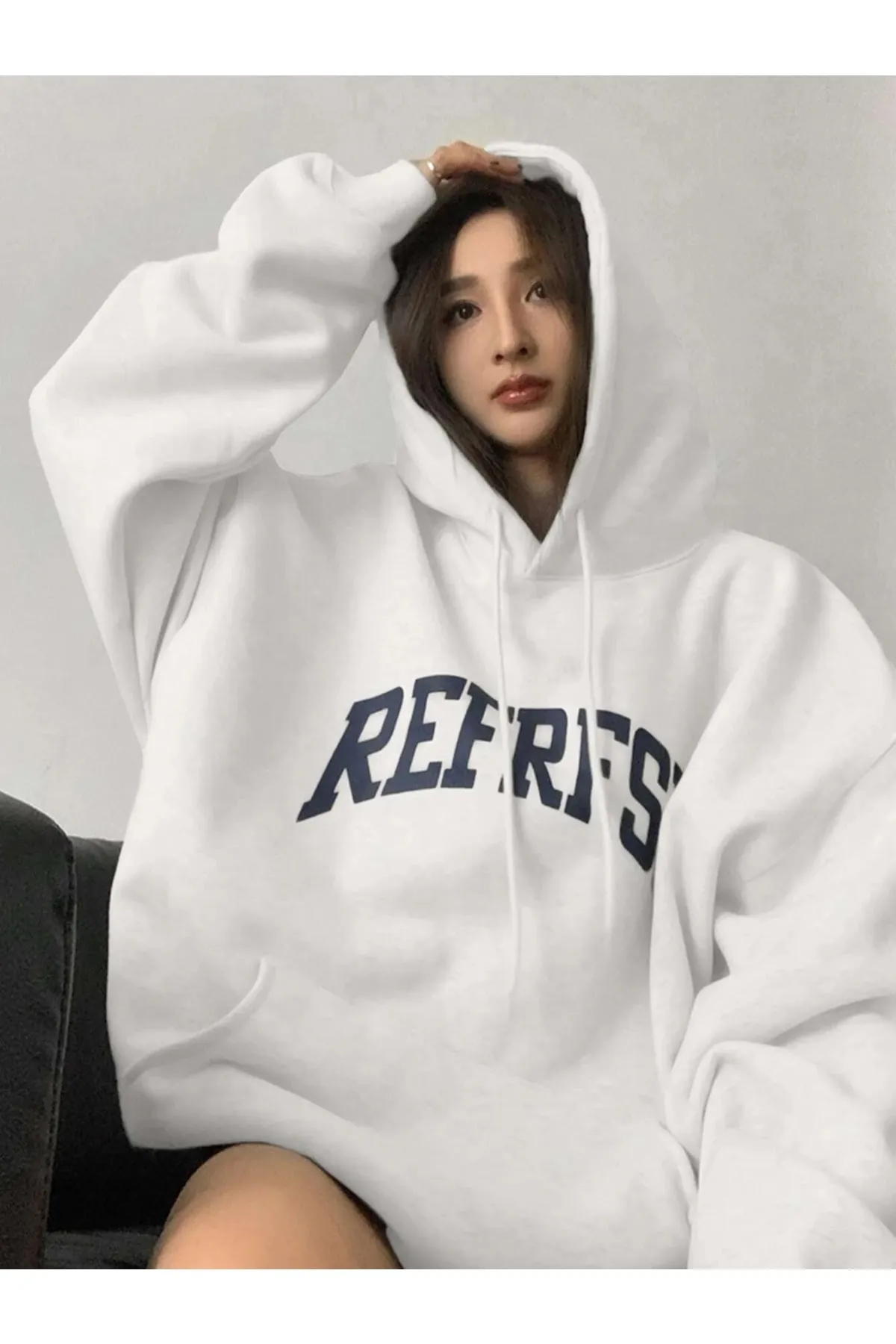 Know  Weißes Refrfsh-bedrucktes Damen-Sweatshirt