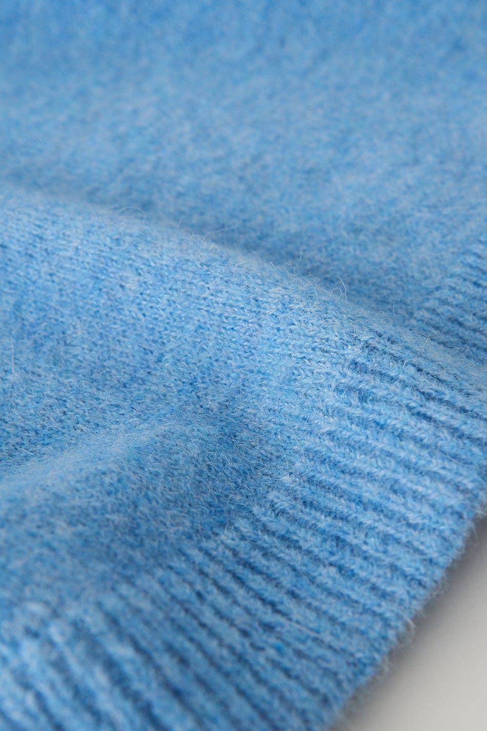 Tindra knitted sweater