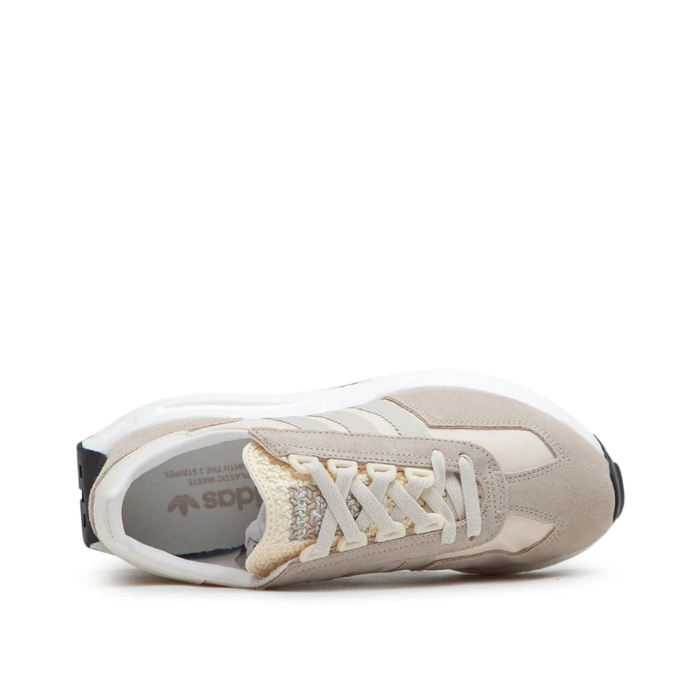 adidas Retropy E5 IE7062 / weiss