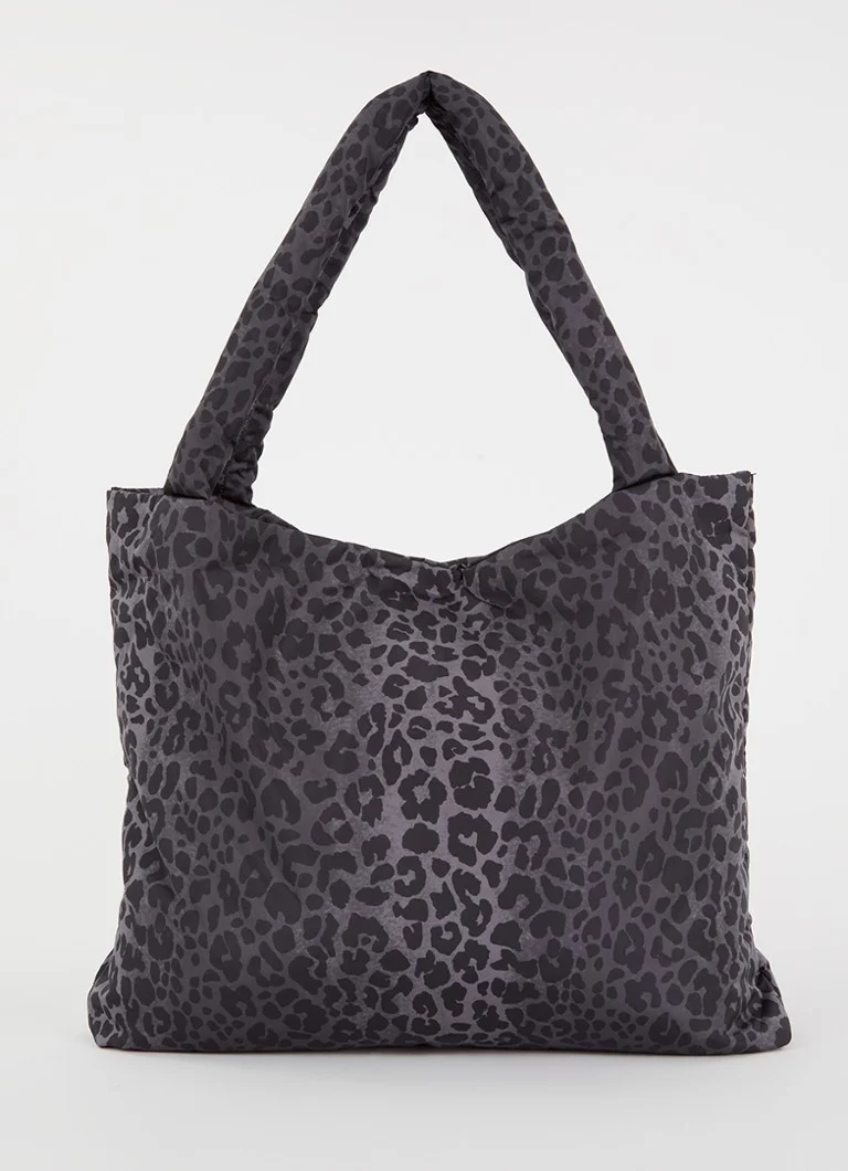 Studio Noos Puffy Mom-Bag diaper bag with leopard print
