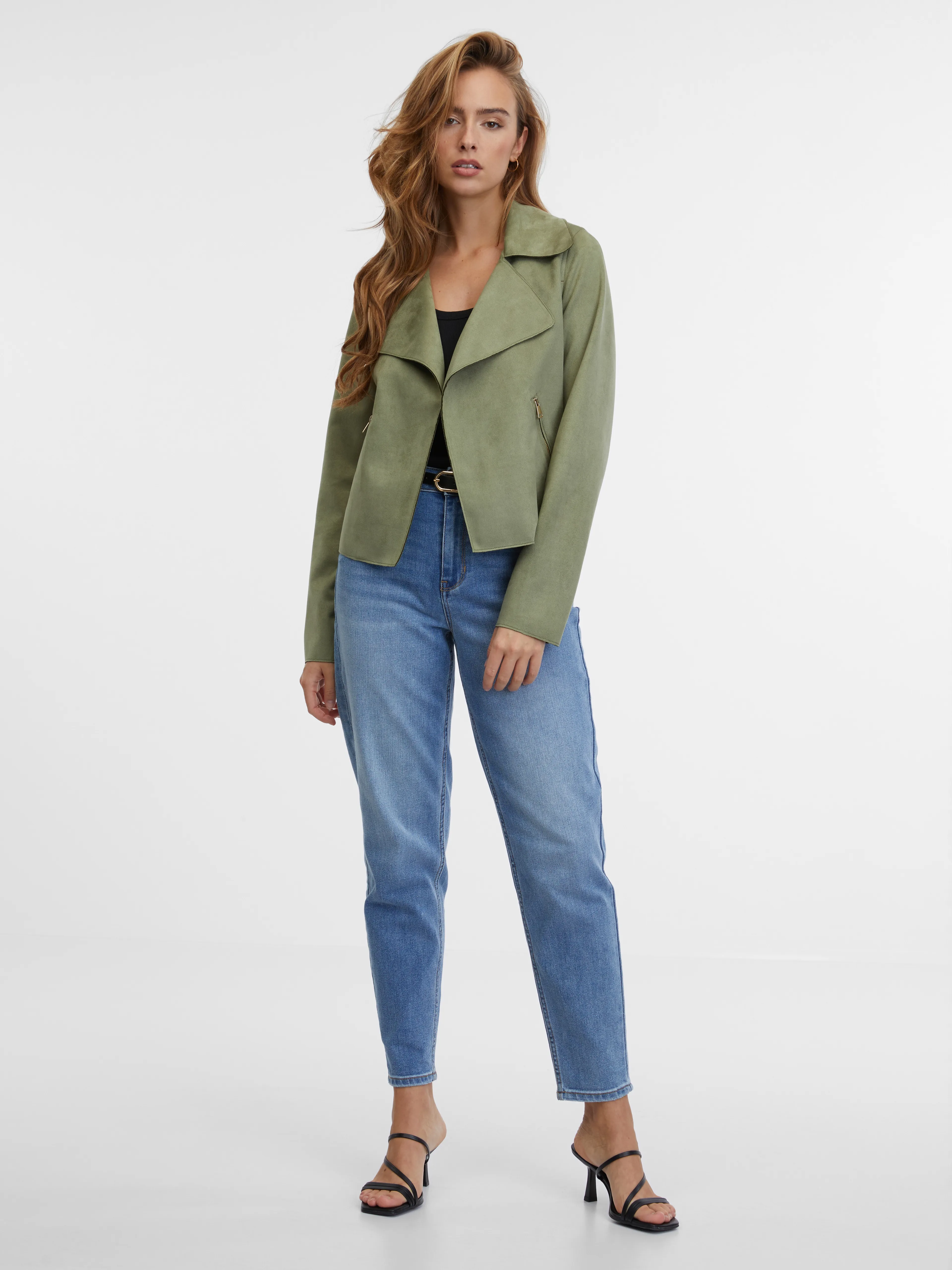 Khakifarbene Damenjacke aus Veloursleder ORSAY