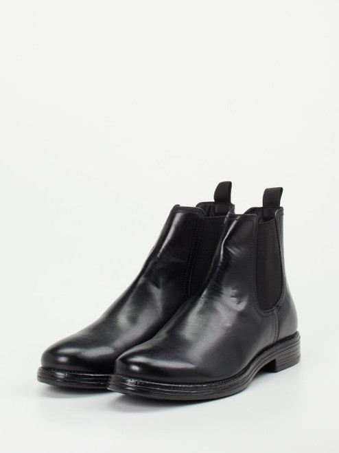 Boots-47110090186 Ralph Harrison