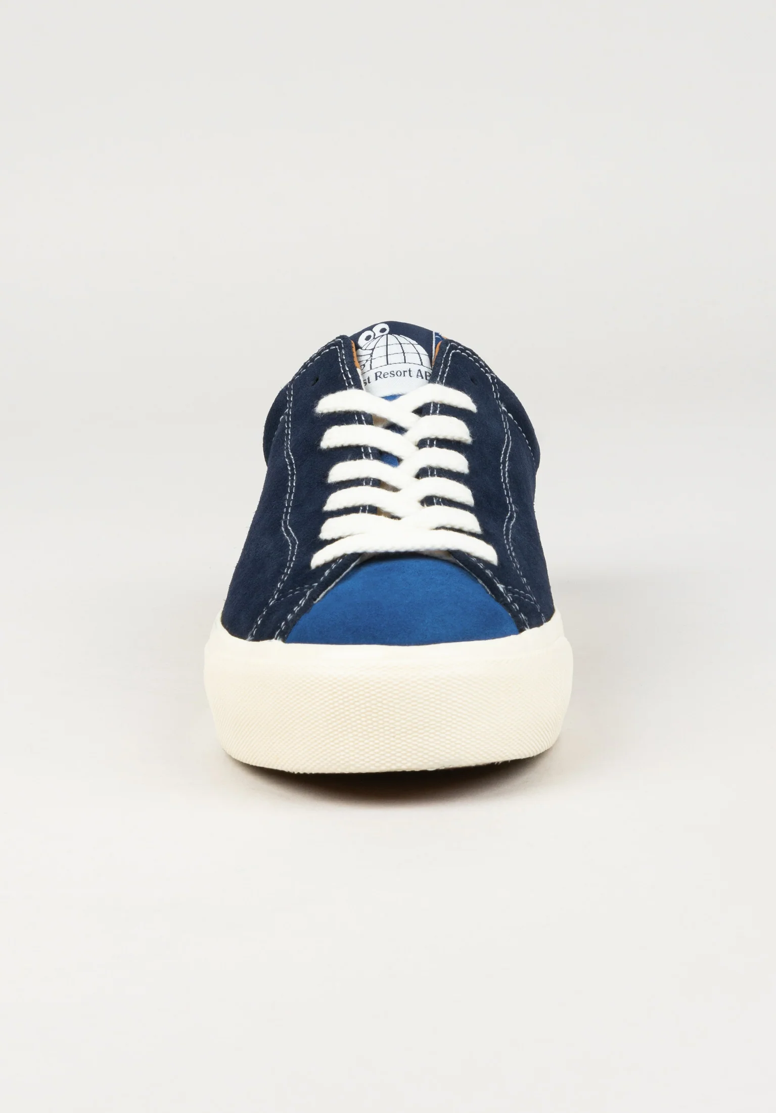 VM003 Suede Low