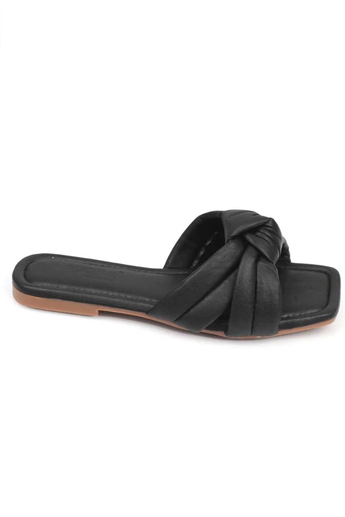 Capone Outfitters  Schwarze Damenhausschuhe von Capone mit flachem Absatz