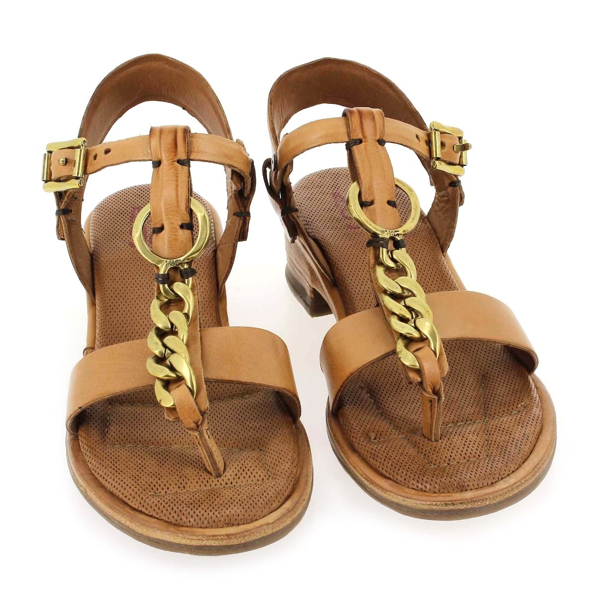 AS98  A70007 - Camel
