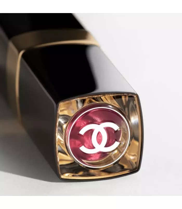 ROUGE COCO FLASH La Couleur, la Brillance, l'Intensité en un Éclair