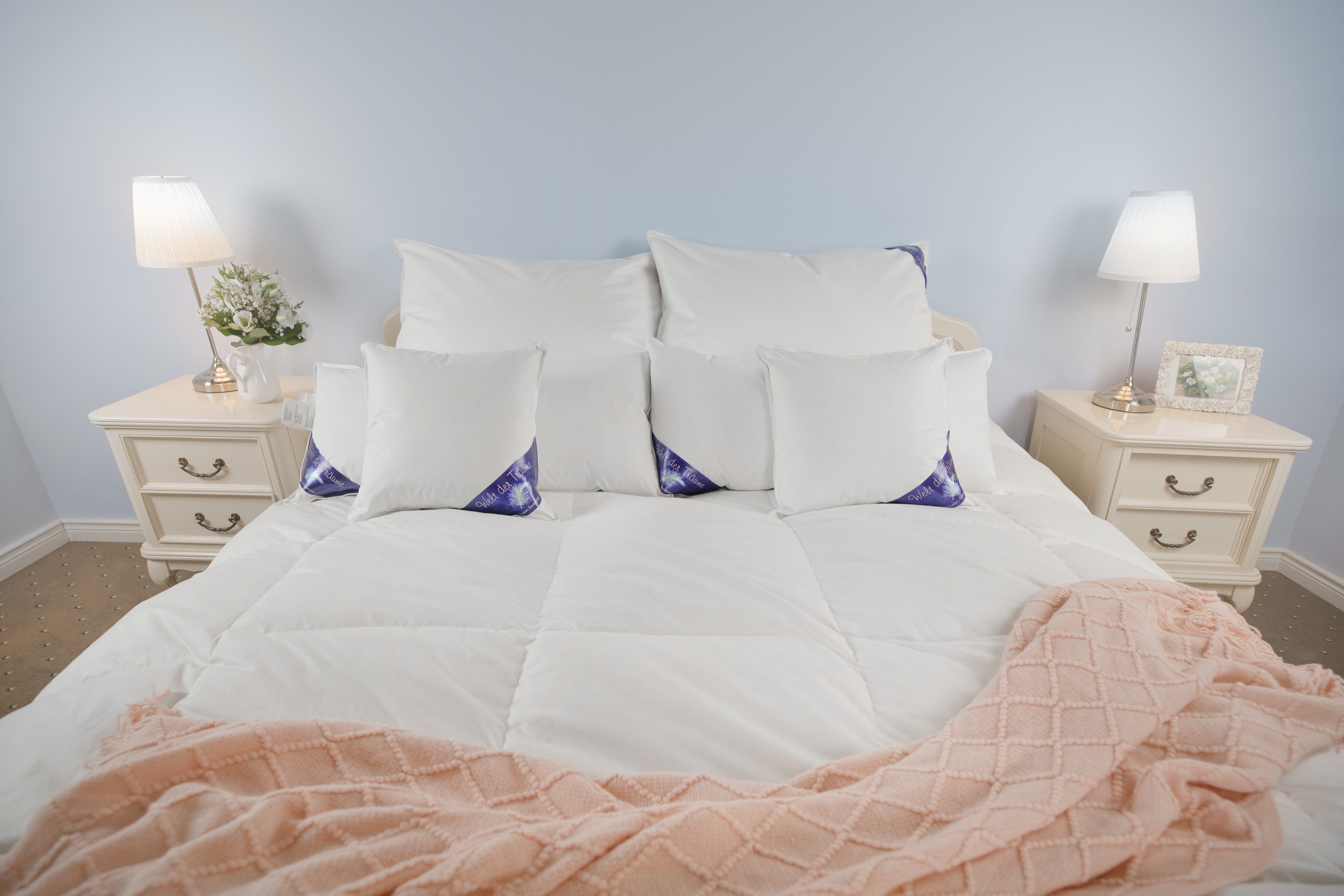 Daunenkissen Daunenkissen Kissen Kopfkissen Federkissen Kinderkissen Daunen Federn DownPillow FeatherPillow 80x80 900 Gr., Welt der Träume, Füllung: 60% Daunen/ 40% Federn, Made in Europe