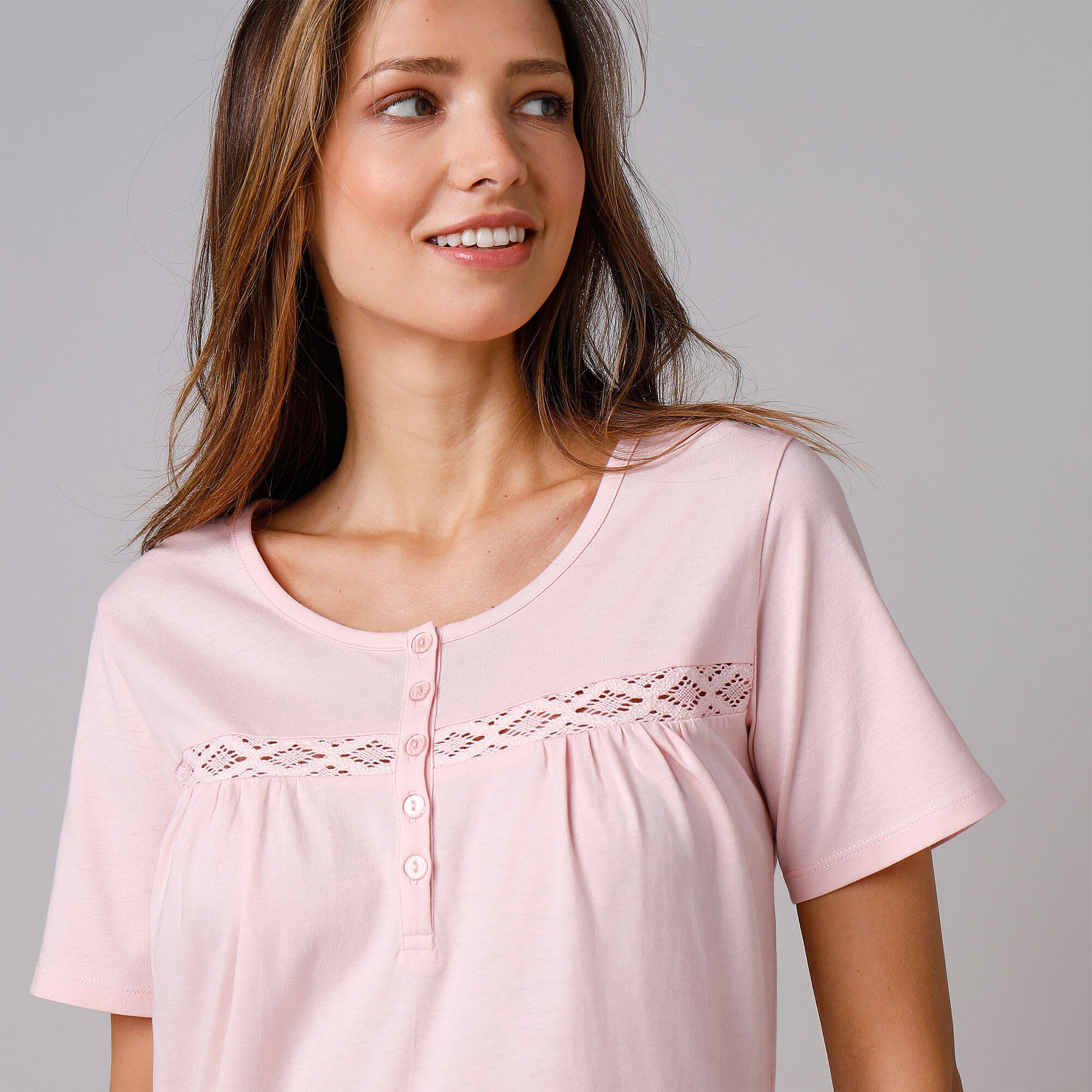 Chemise de nuit longue manches courtes unie