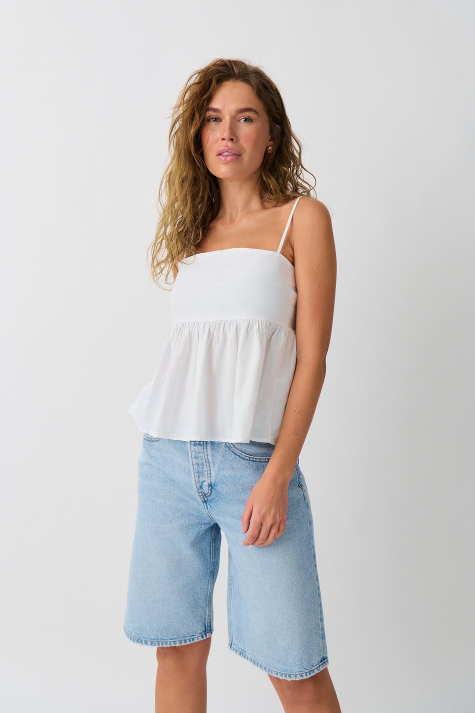 Linen blend singlet