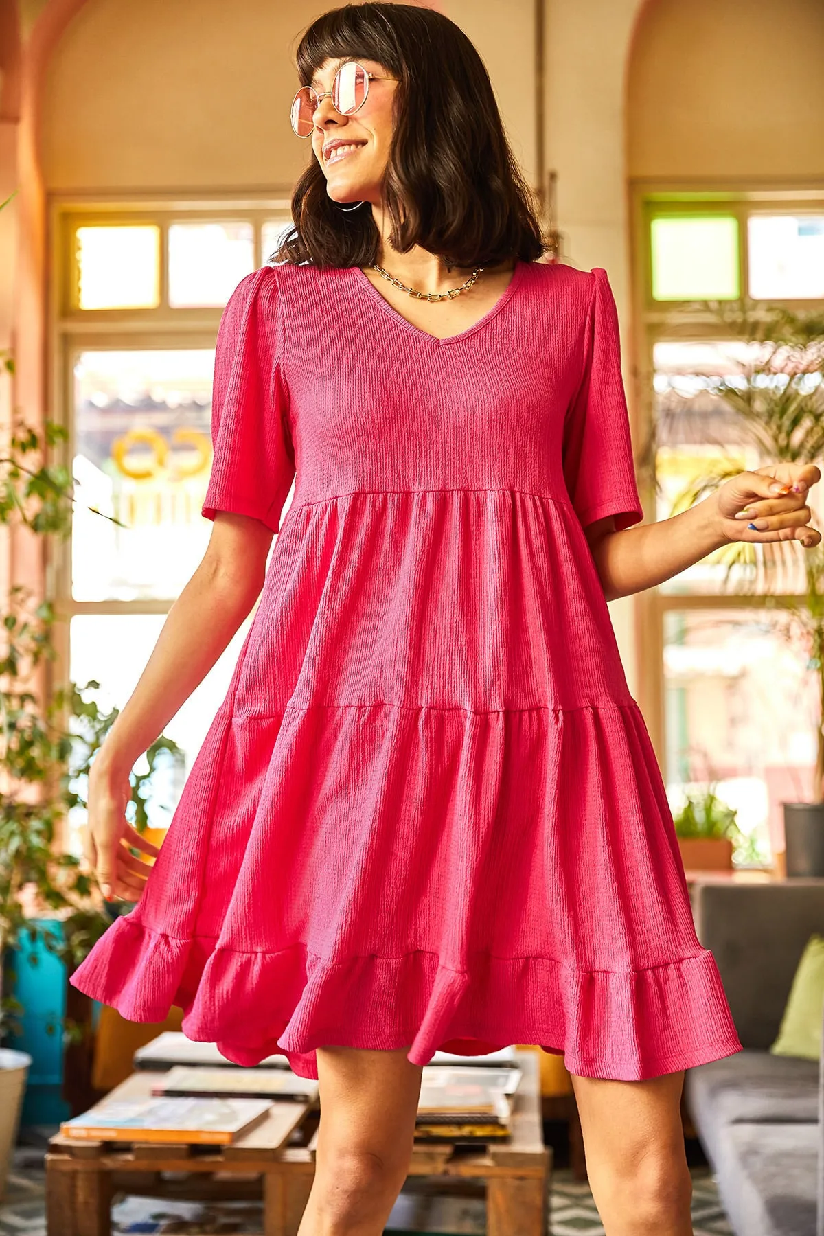 Olalook  Fuchsiafarbenes, lässiges Strickkleid mit V-Ausschnitt für Damen ELB-19001695