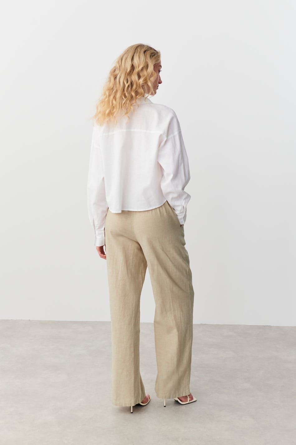 Linen blend trousers