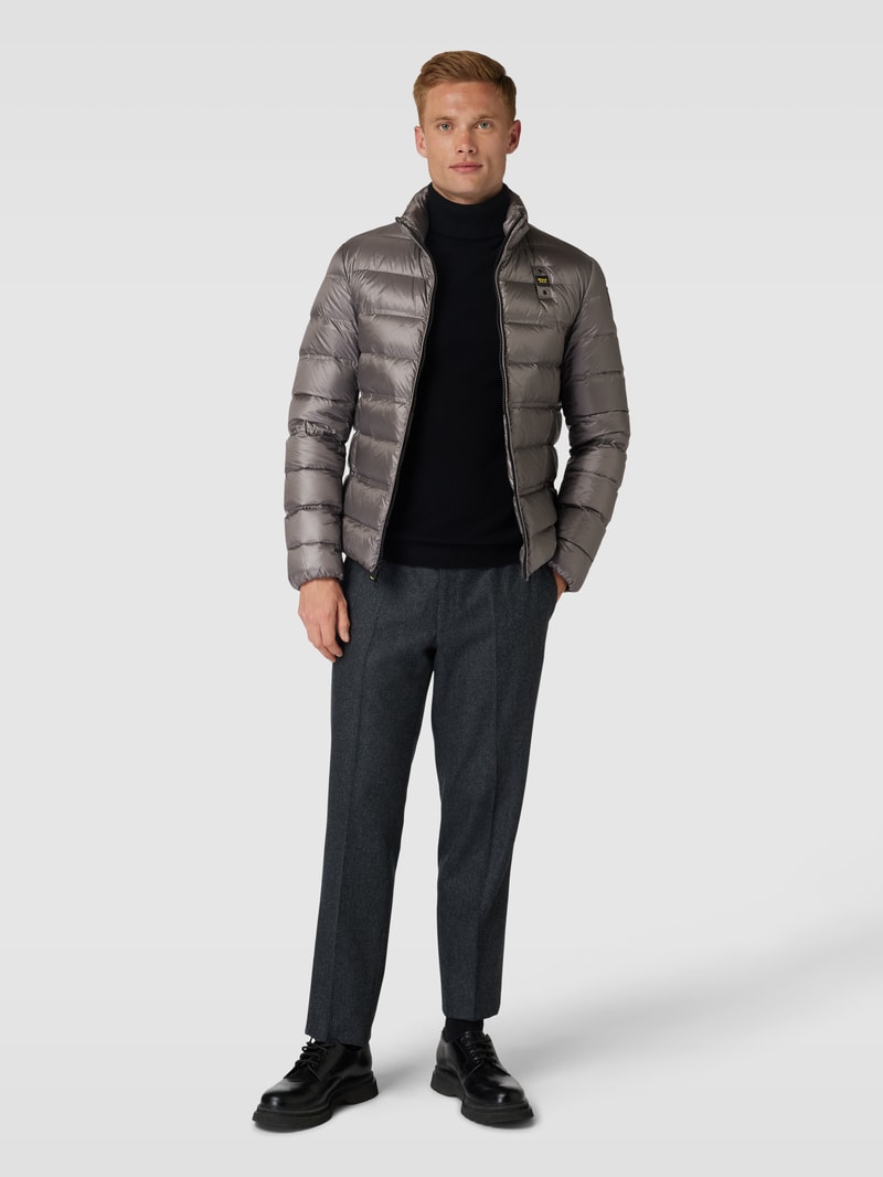 Daunenjacke mit Label-Detail in anthrazit