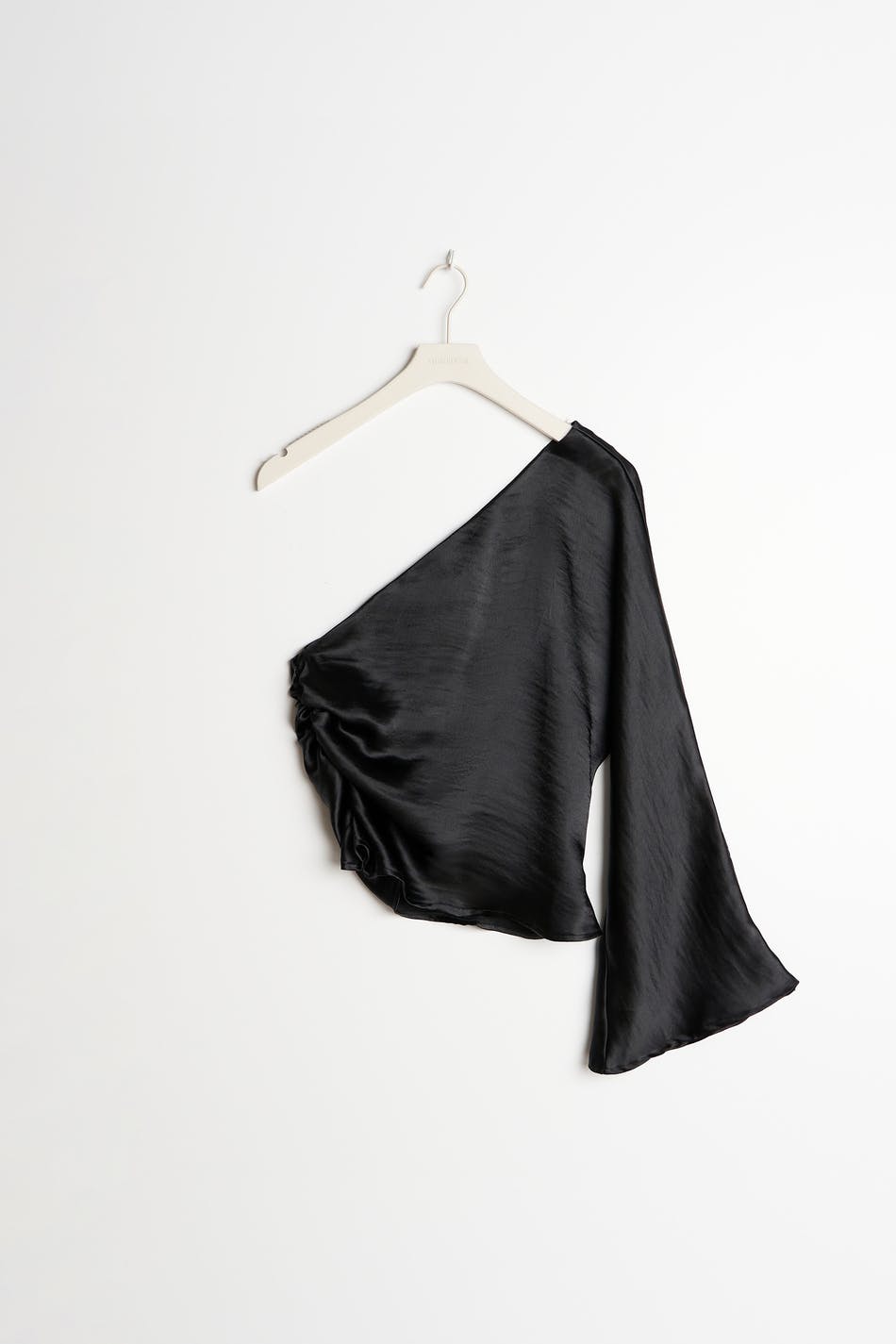 Susan one shoulder top