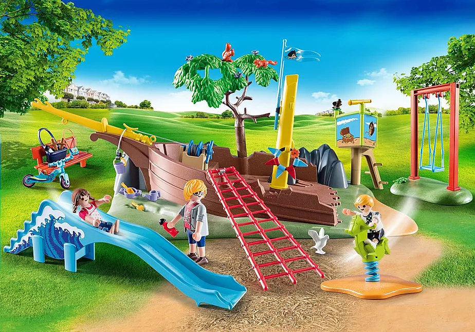 Abenteuerspielplatz mit Schiffswrack