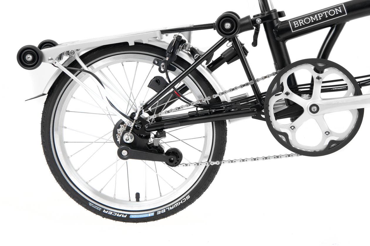 Brompton C-Line Explore mit Gepu00e4cktru00e4ger - 2022 - 16 Zoll - Faltrahmen