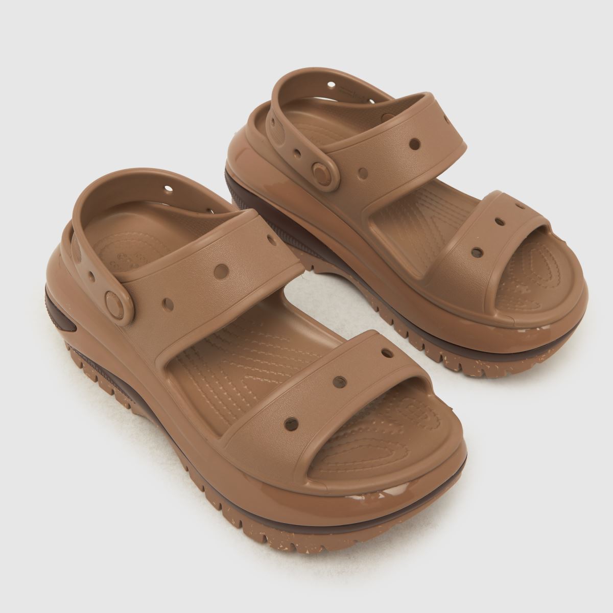 Crocs Mega Crush szandál barna színben