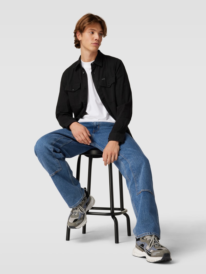 Slim Fit Freizeithemd mit Kentkragen Modell 'Marine' in schwarz