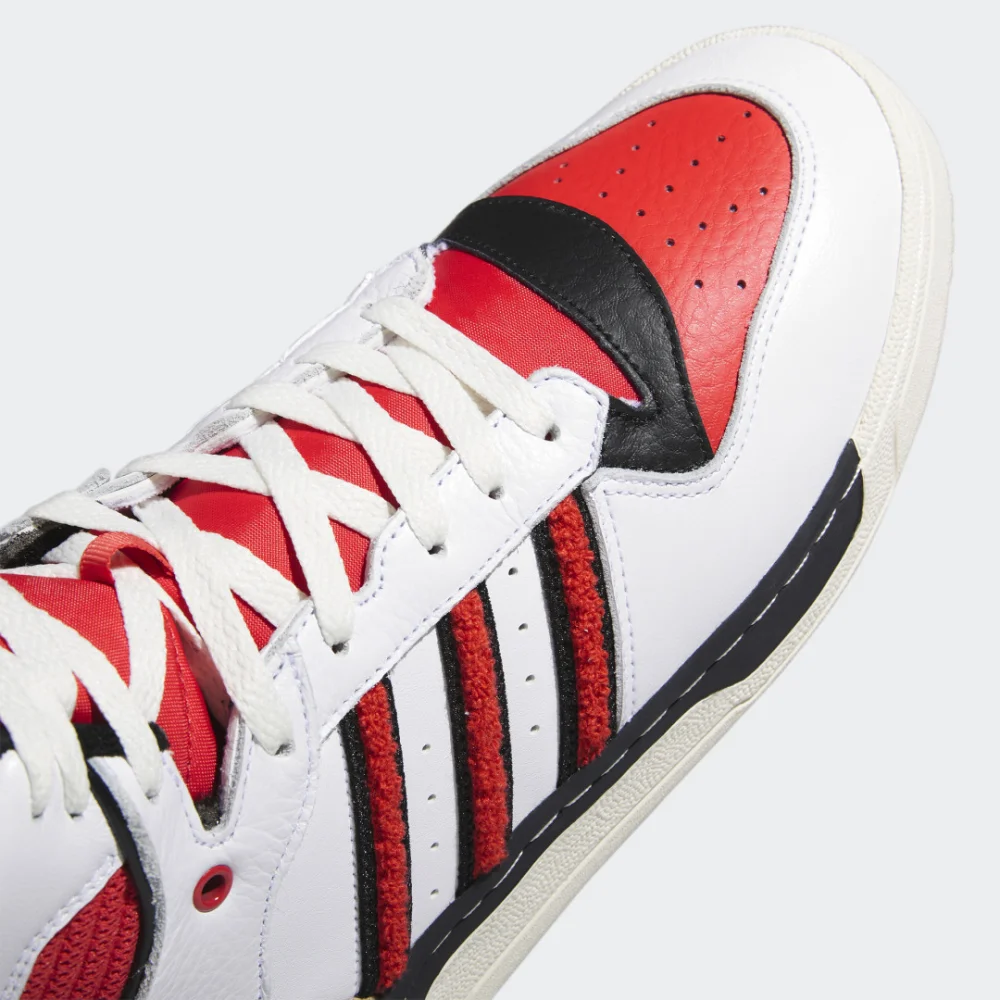 adidas Rivalry Hi FZ6332 / weiss