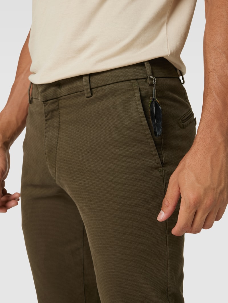 Stoffhose mit Knopfverschluss in dunkelgrün