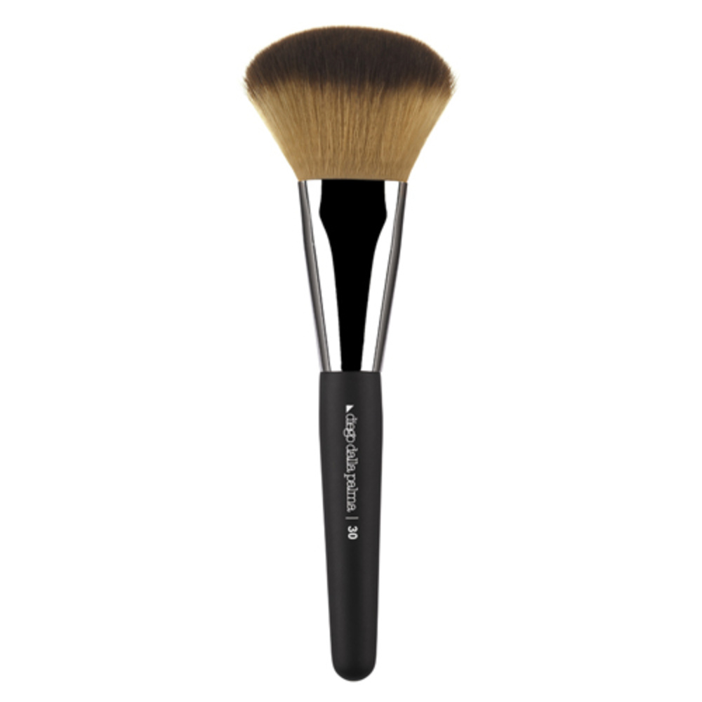 Diego Dalla Palma Flat powder brush for contouring Pinceau Poudre plat