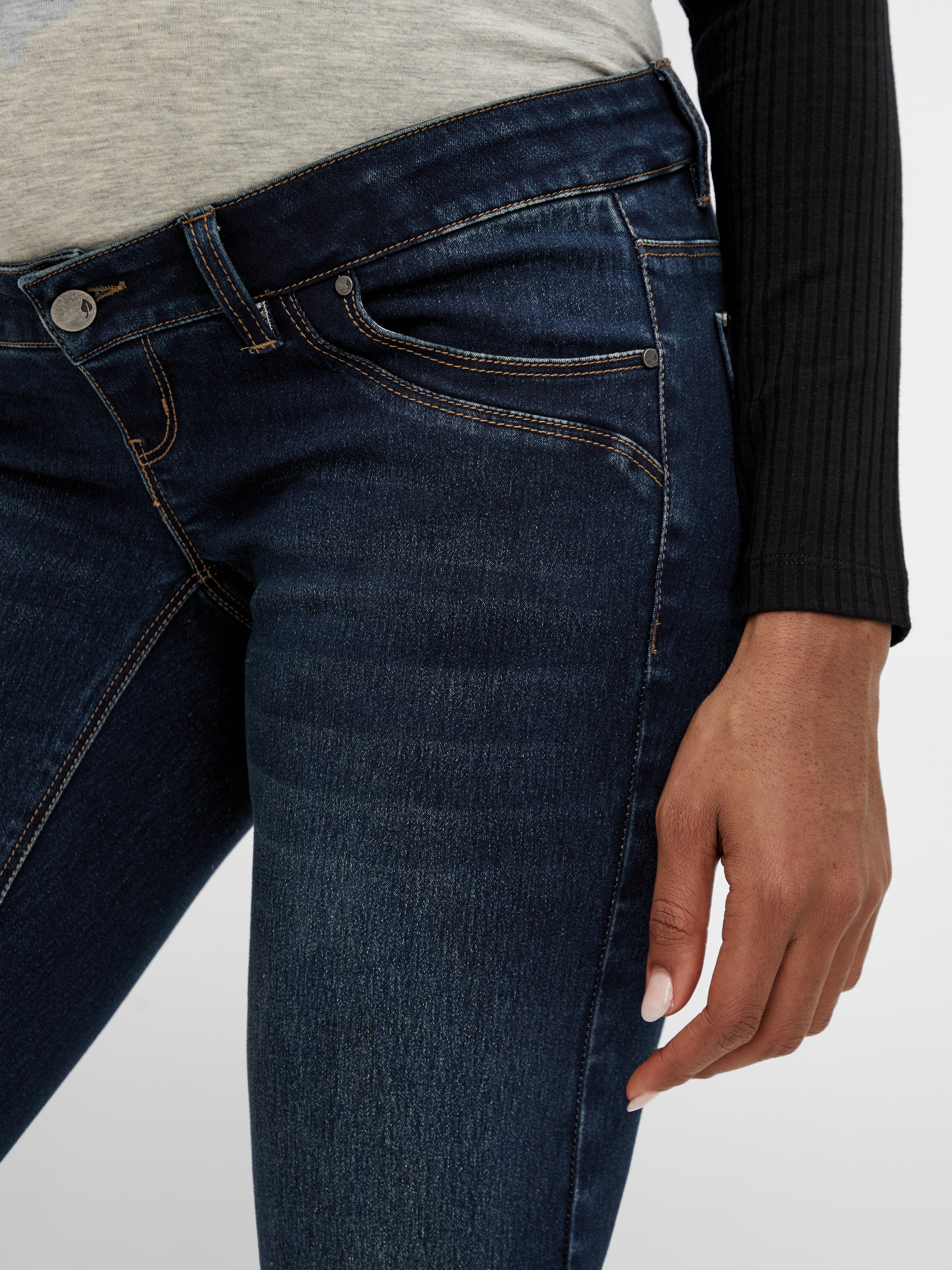 Umstands-jeans