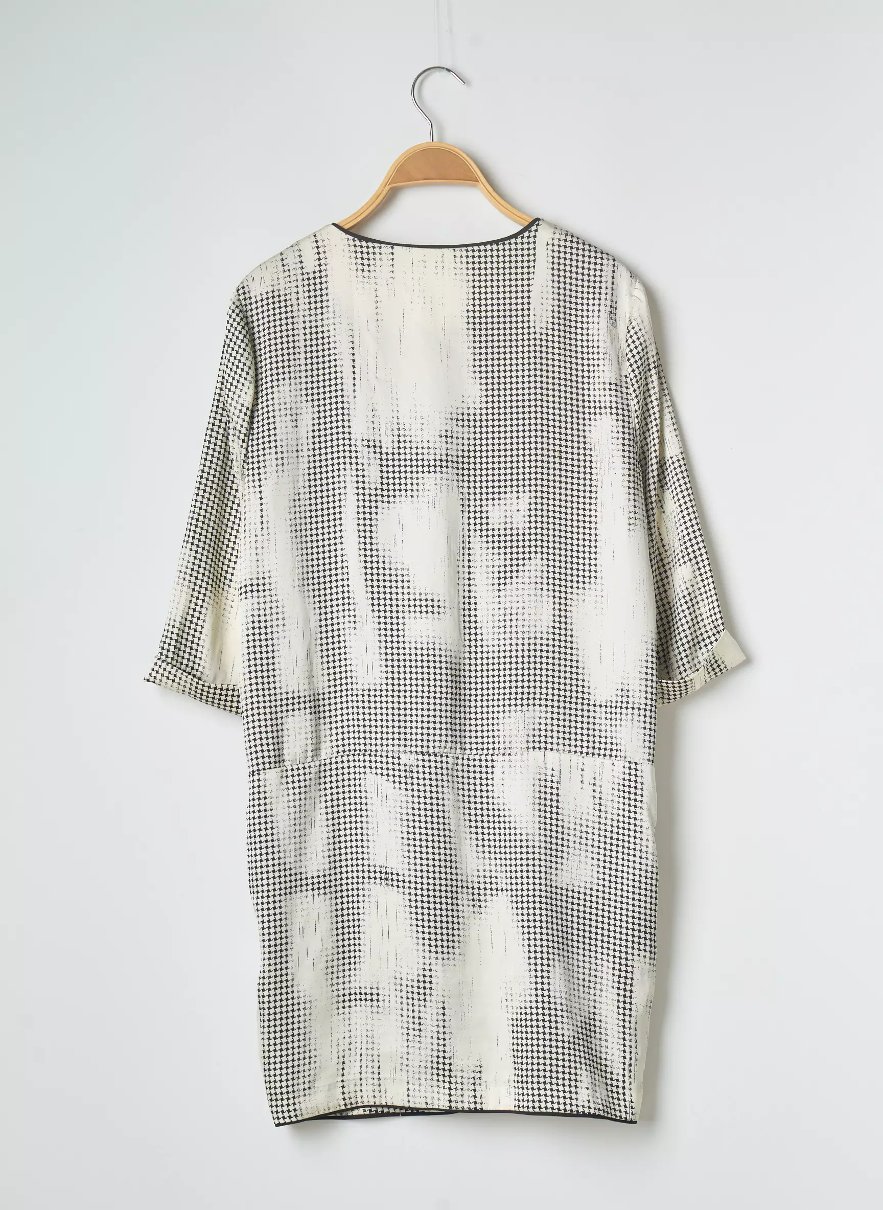 See U Soon Robes Courtes Femme couleur beige