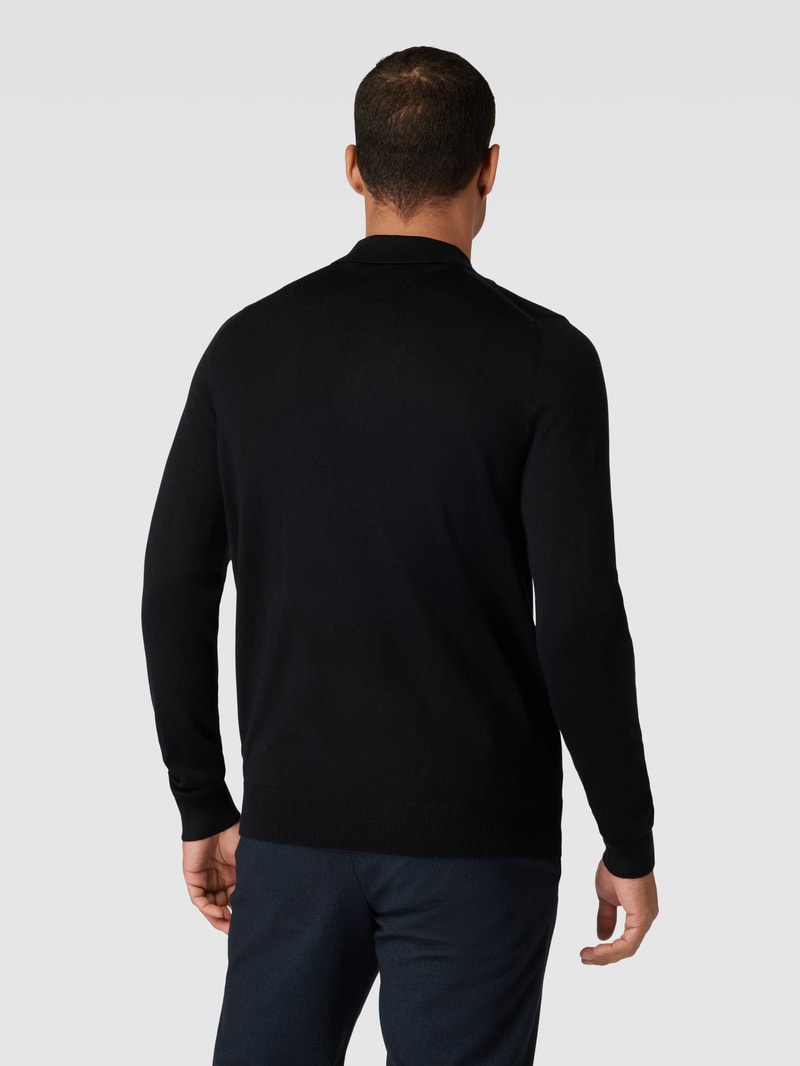 Strickpullover mit kurzem Reißverschluss in schwarz