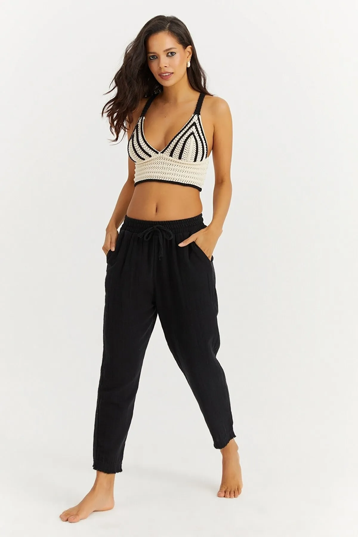 Cool & Sexy  Schwarze Musselinhose mit elastischem Bund für Damen İS3873
