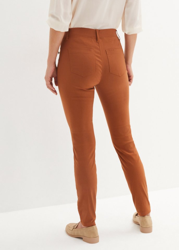 Stretch-Schlupfhose mit Zierknöpfen