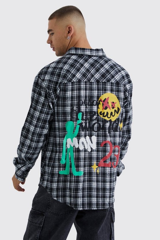 Langärmliges Oversize Karohemd mit Out Of This World Print