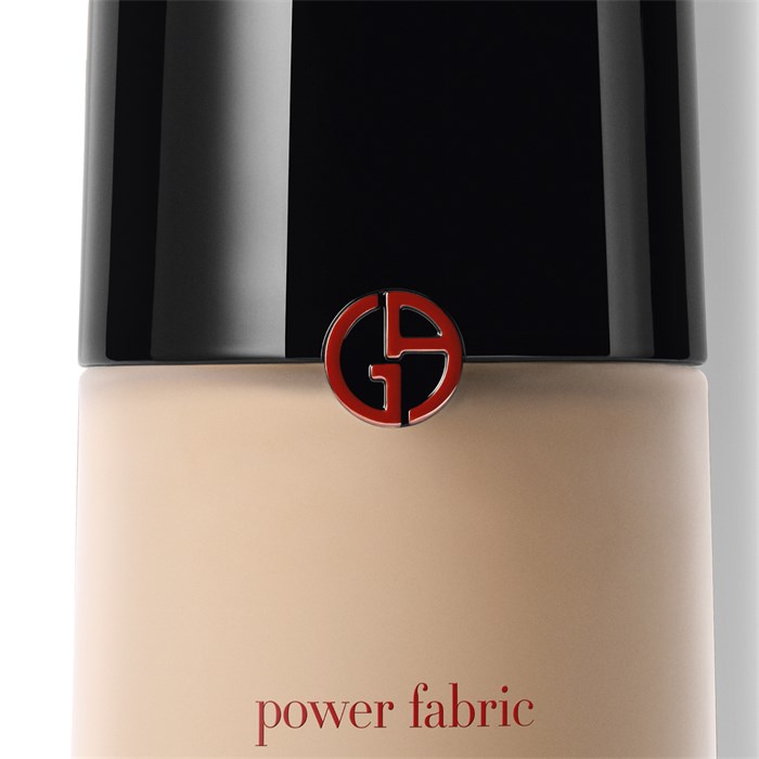 Power Fabric Longwear High Coverage Foundation