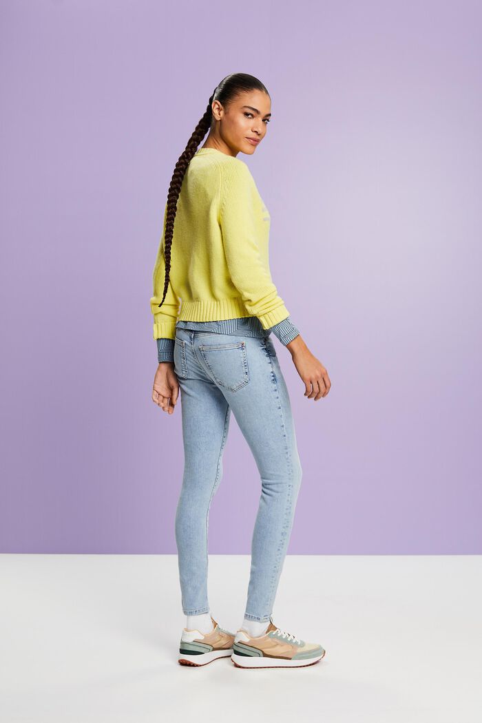 Skinny Jeans mit mittlerer Bundhöhe