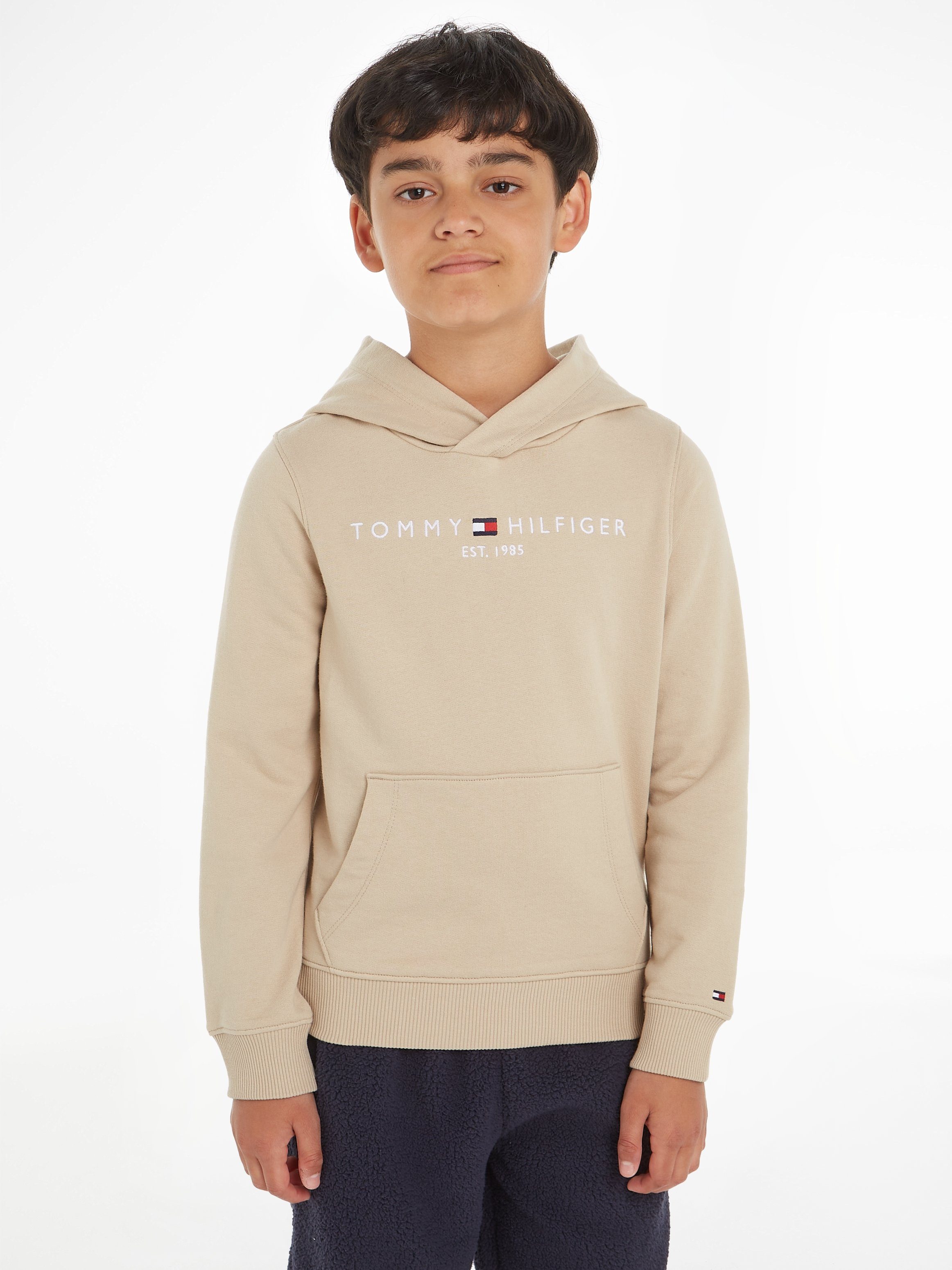 Tommy Hilfiger Kapuzensweatshirt U ESSENTIAL HOODIE mit Tommy Hilfger Markenlabel