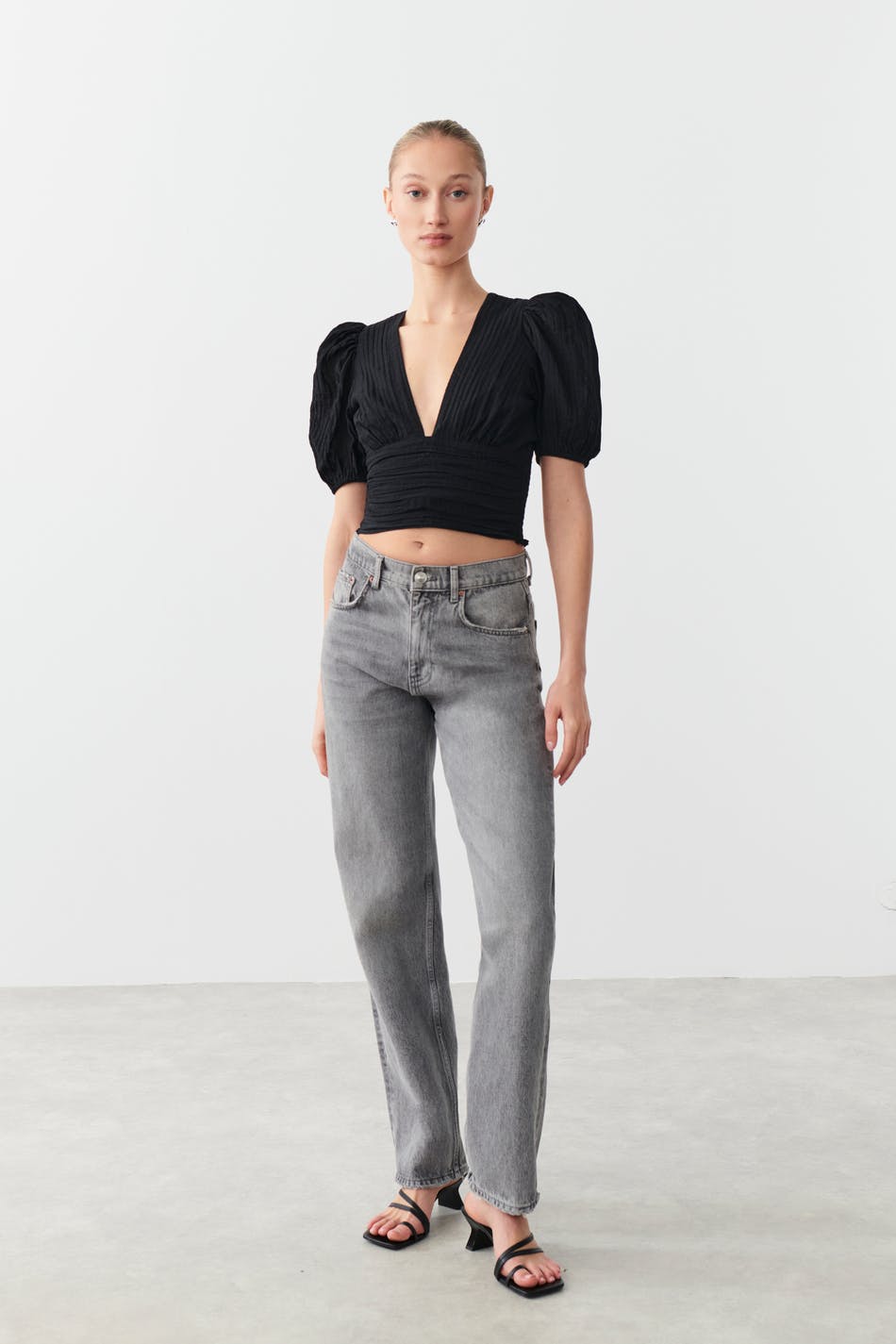 Puff sleeve top