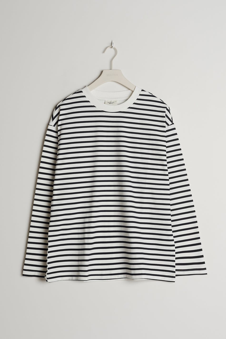 Basic long sleeve tee