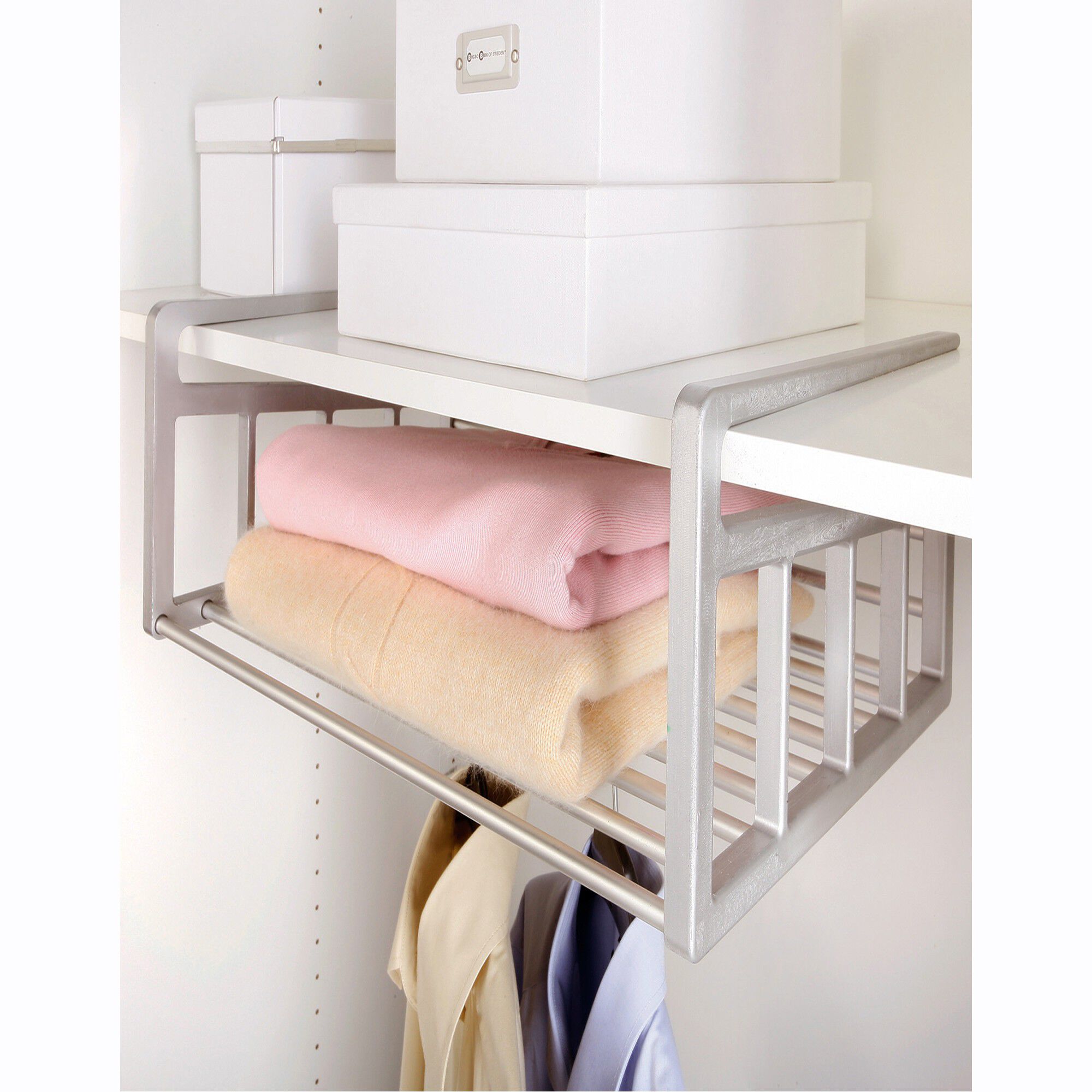 Etagère extensible porte-cintres