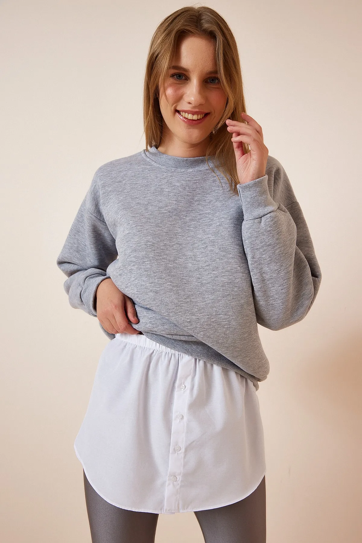 Happiness İstanbul  Weißer Pullover und Sweatshirt für Damen, Rock, Popeline, Hemd DD01150