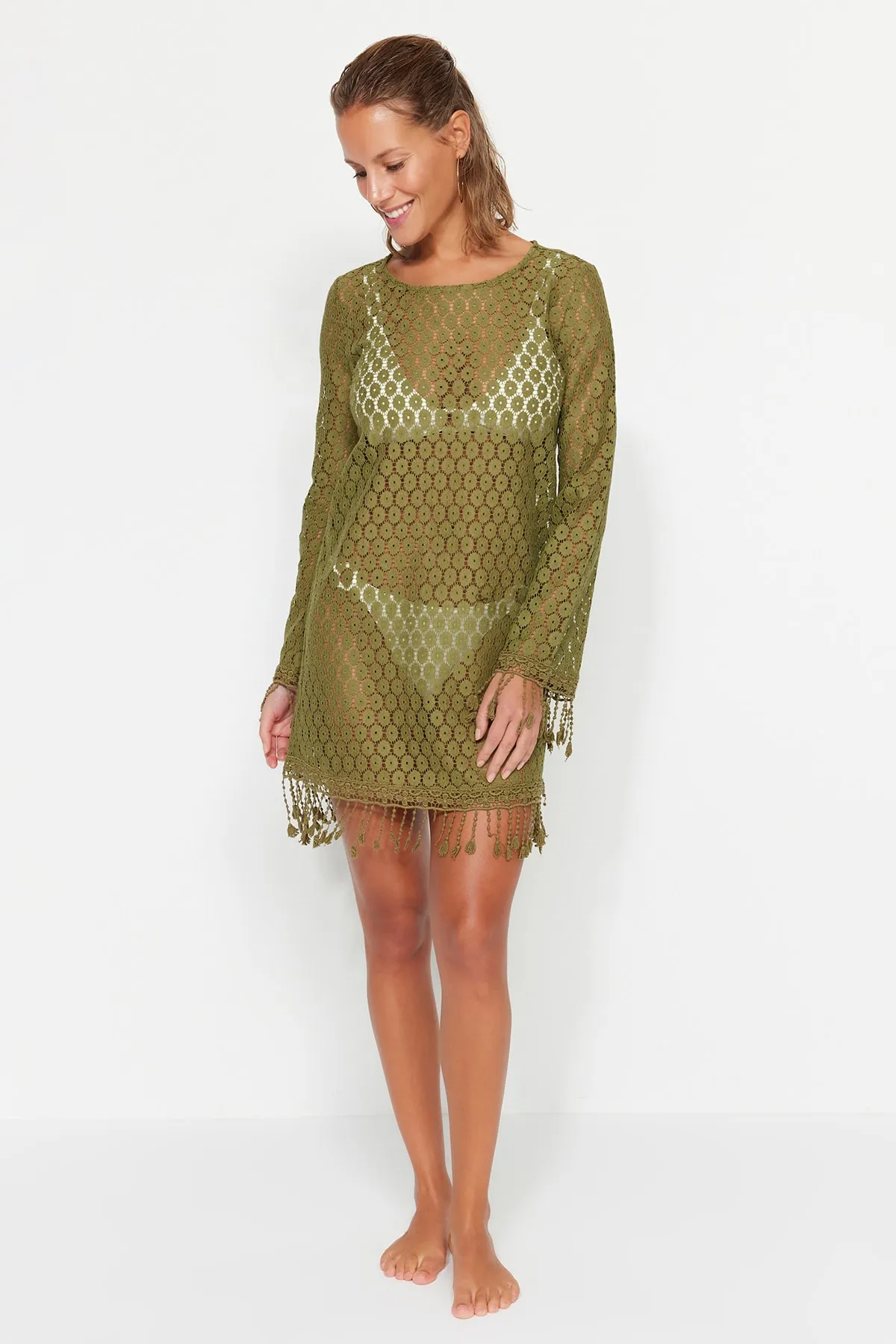 Trendyol Collection  Khakifarbenes, gestricktes Mini-Strandkleid mit Quasten TBESS23EL00170