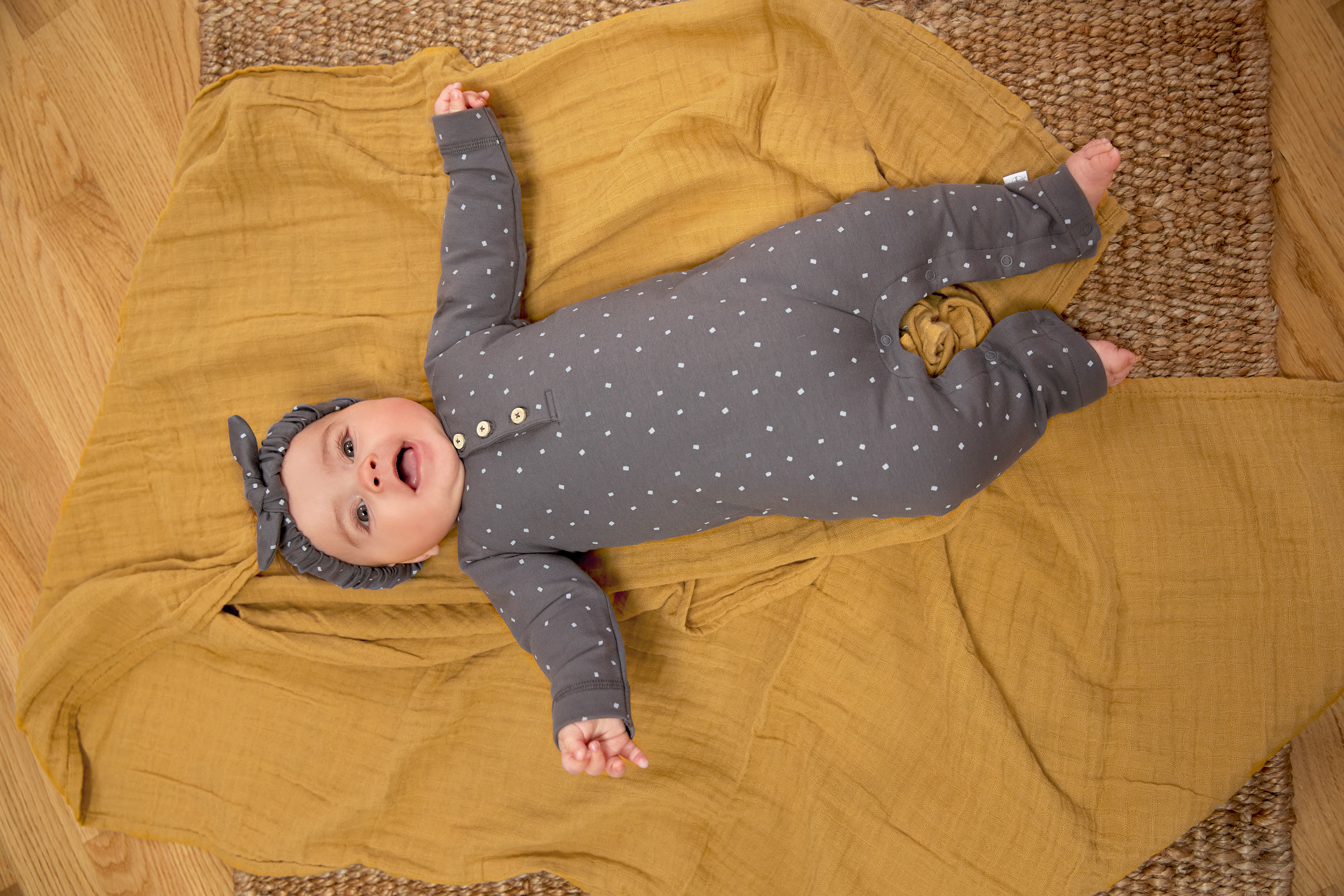Baby Schlafanzug - Bio Baumwolle, Spots, Anthrazit