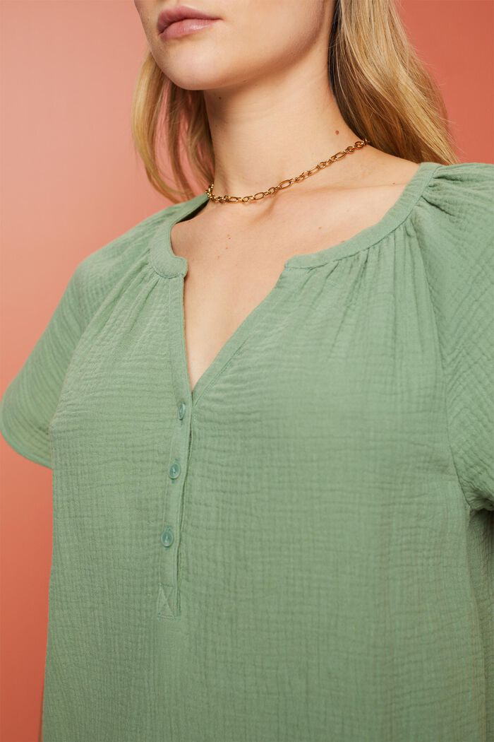 Blouses woven