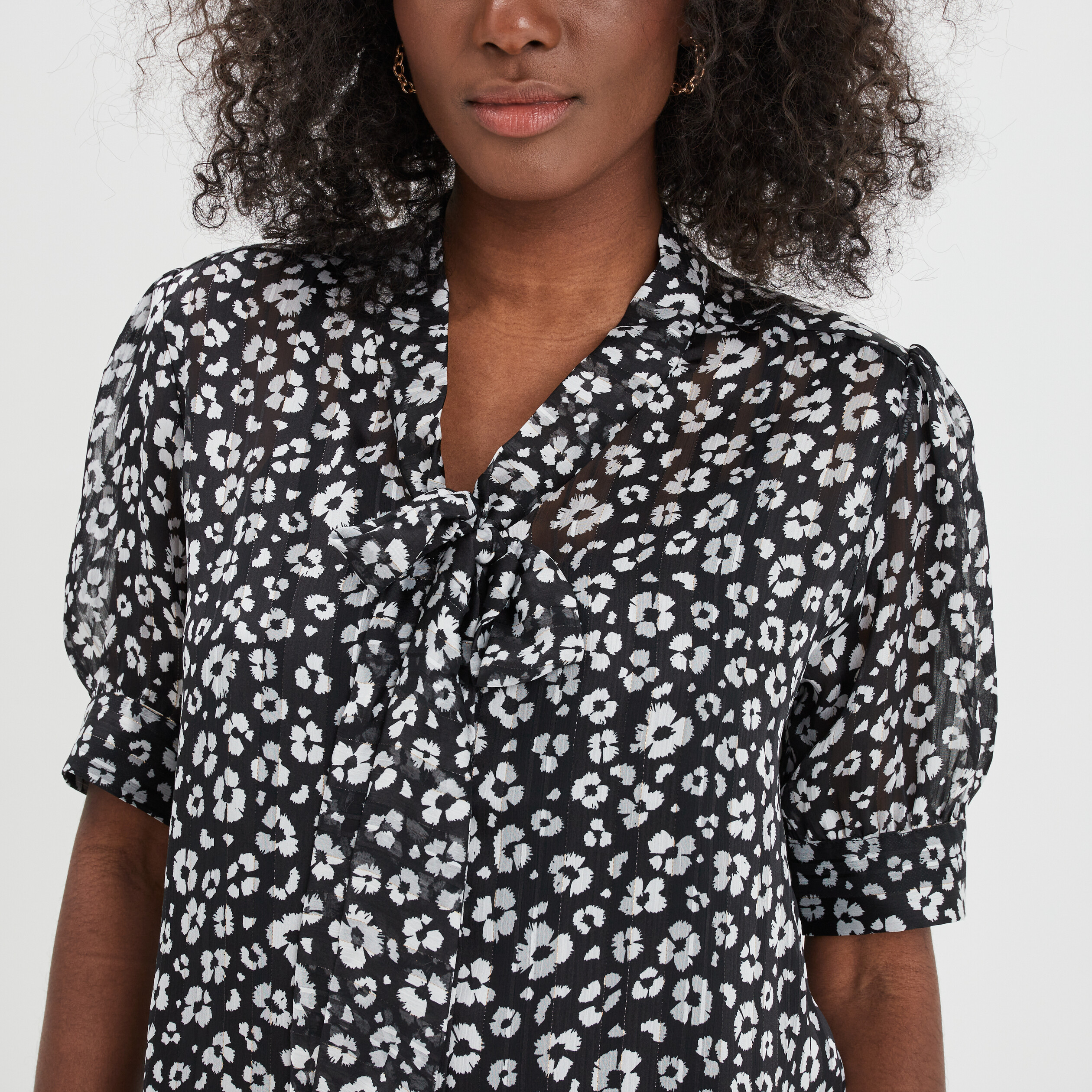 Blouse col lavalière manches courtes noir femme | La Halle