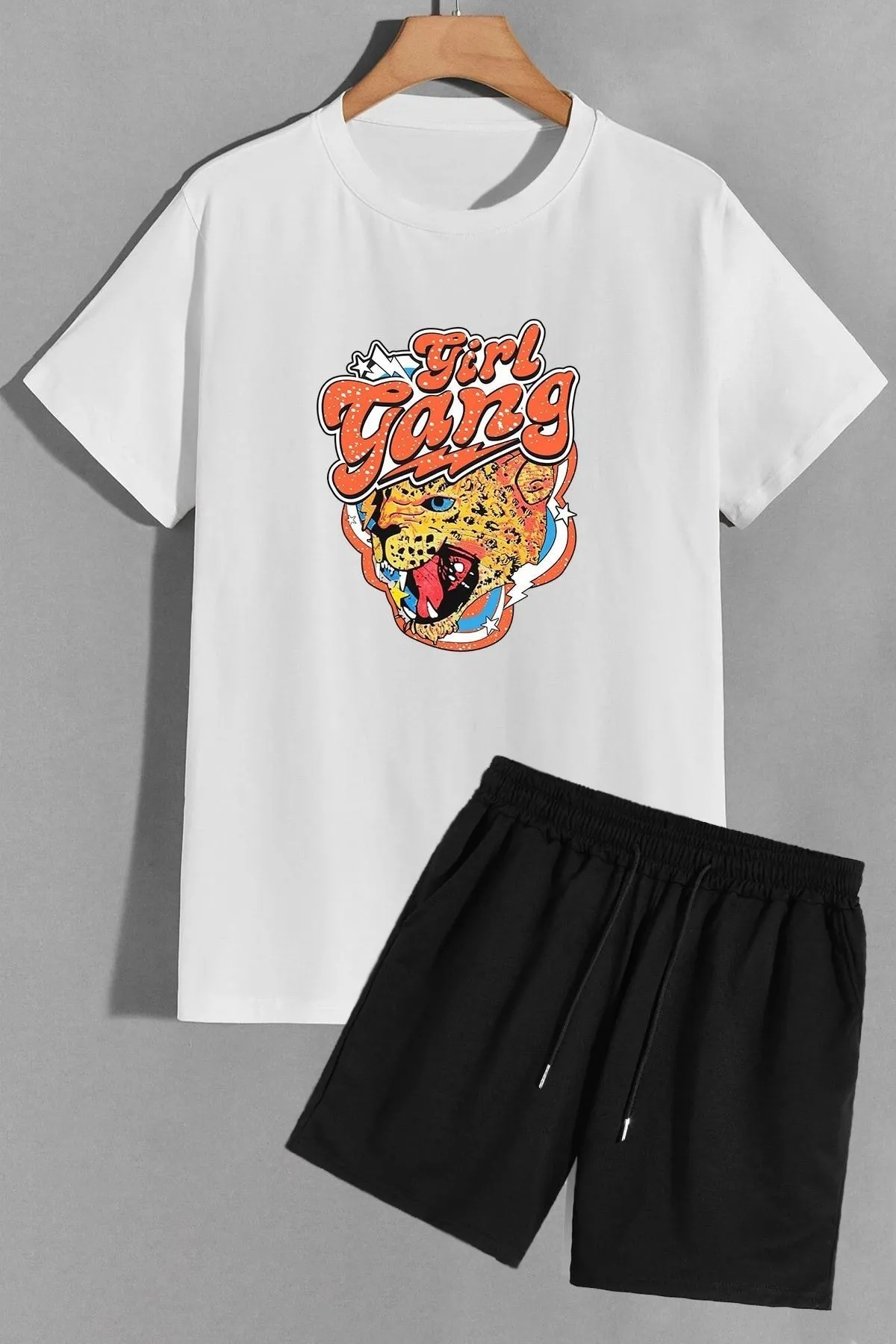 trendypassion  Girlgang Shorts T-Shirt-Trainingsanzug-Set