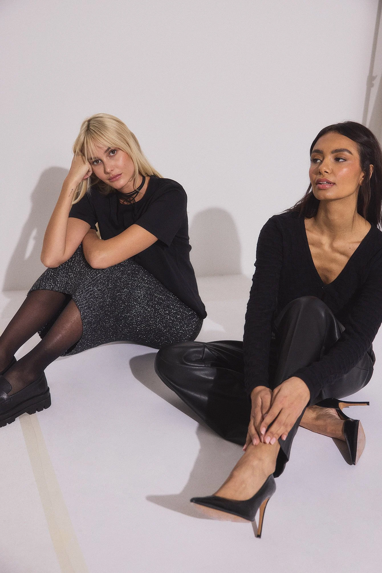 Midi-Glitzerrock aus Rippenstrick