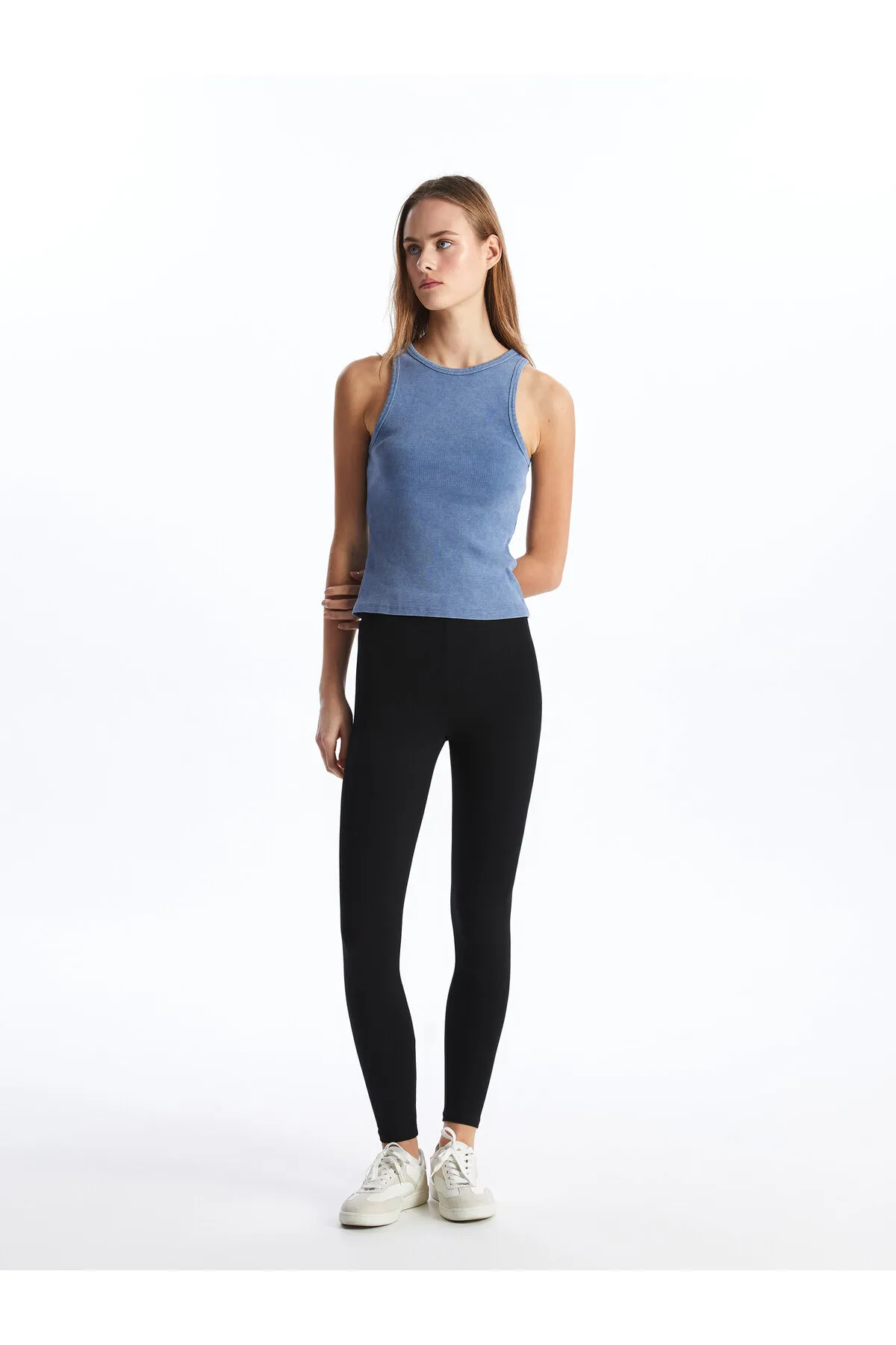 LC Waikiki  Einfarbige Damen-Strumpfhose mit extra schmaler Passform und elastischem Bund